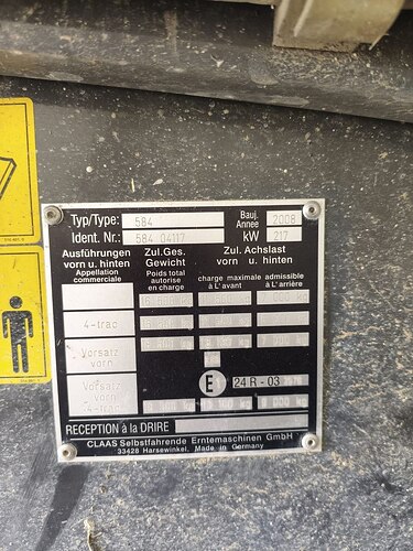 01_plaque_signalétique_claas_lexion_540_type_584