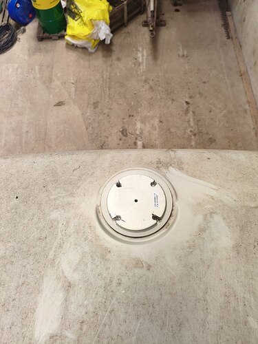 07_detail_toit_trappe_passe_cable